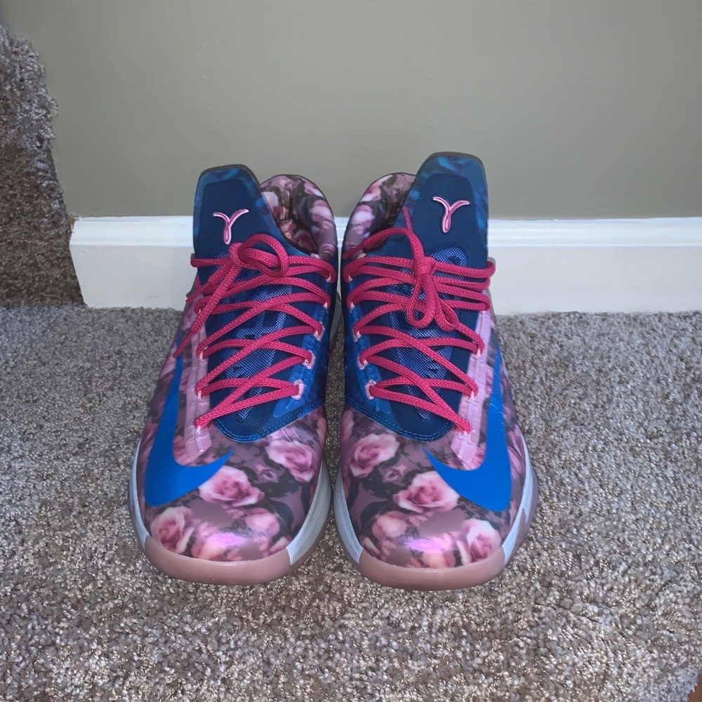 KD Men’s Size 14